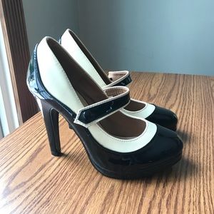 Black and Cream Patent Heels